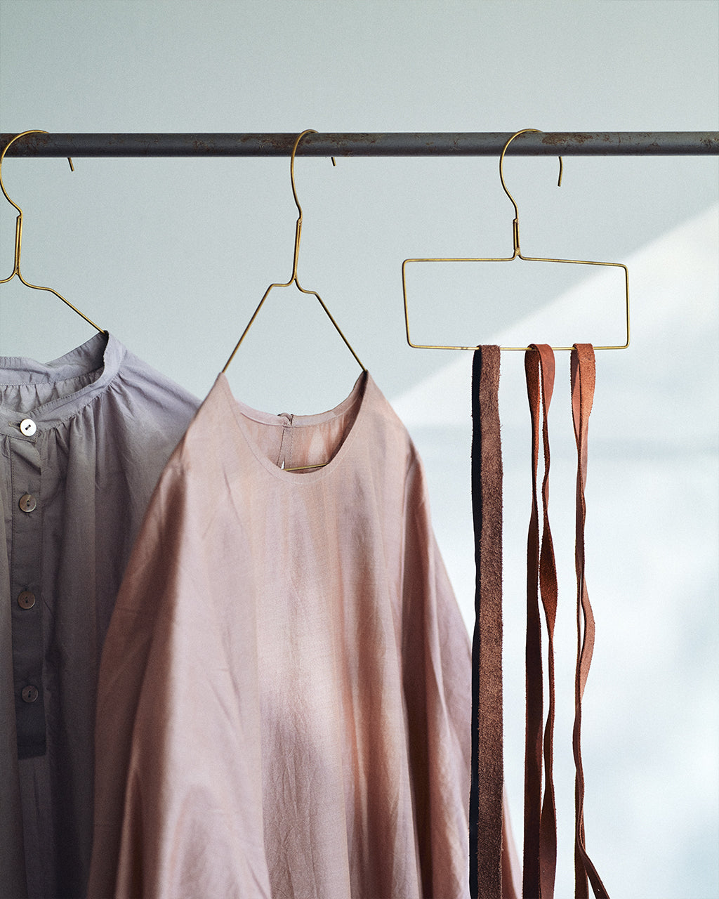 hangers Fog Linen Work Australia/NZ — free download
