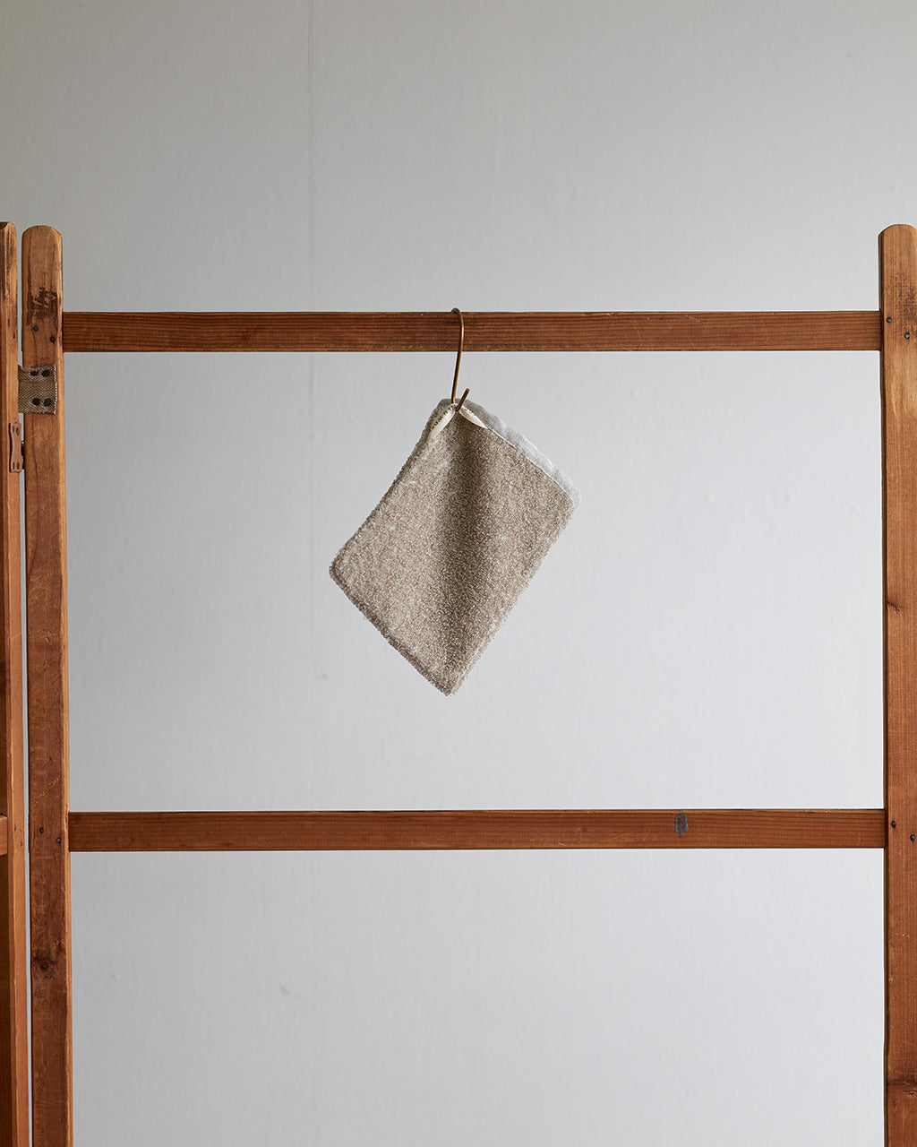 Linen Pile Bath Mitten Natural