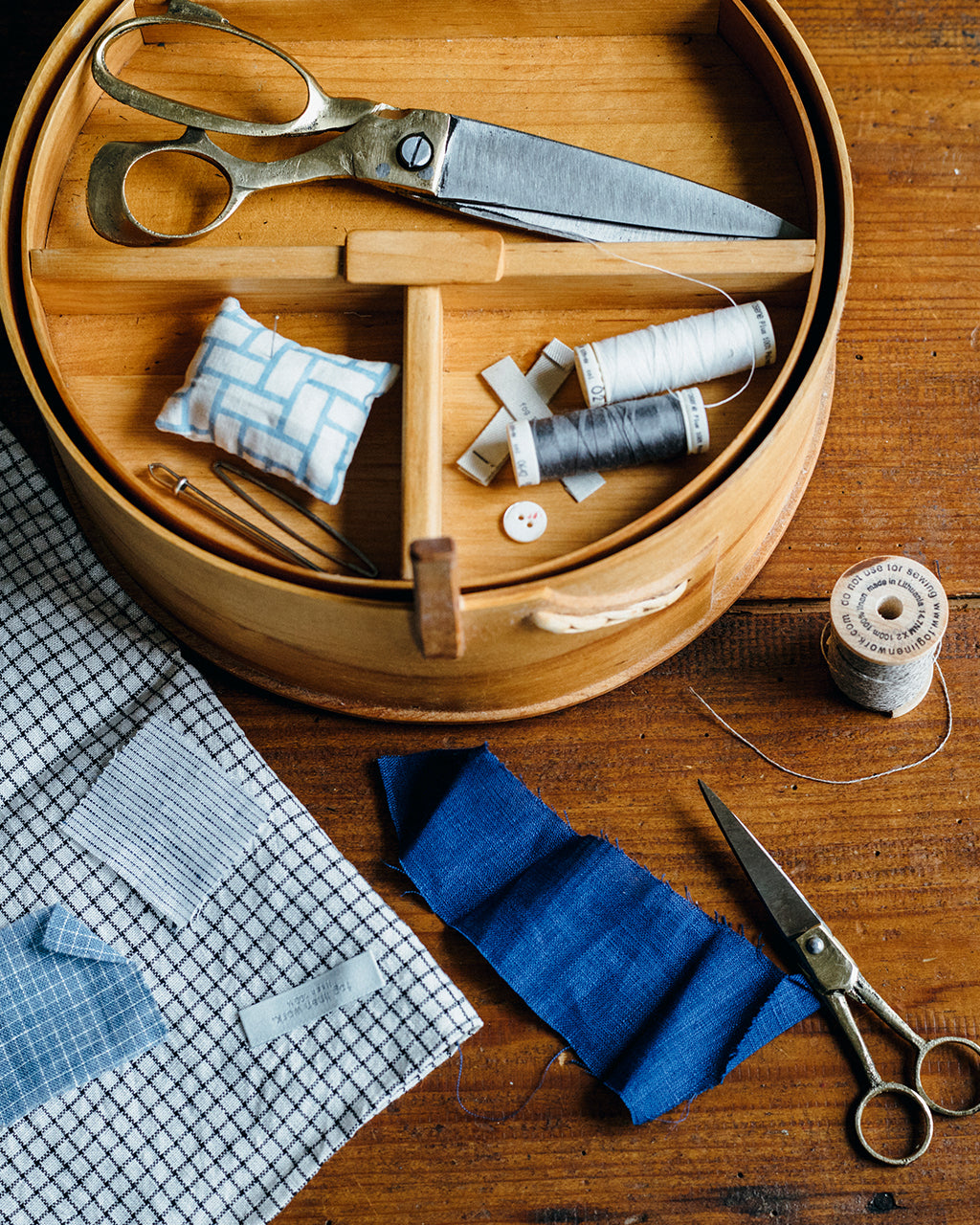 Brass Handle Scissors: Small
