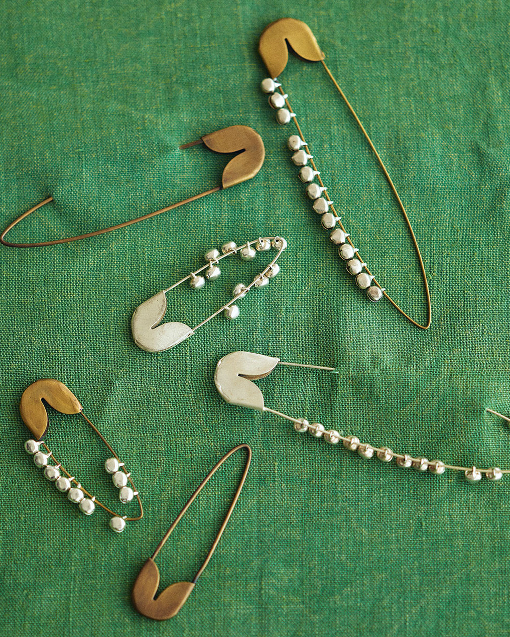 Brass Safety Pin with Bell (S)