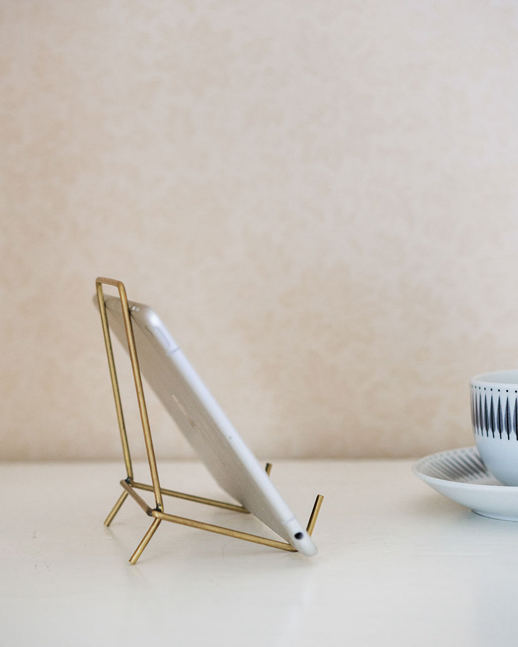 Brass Stand (M)