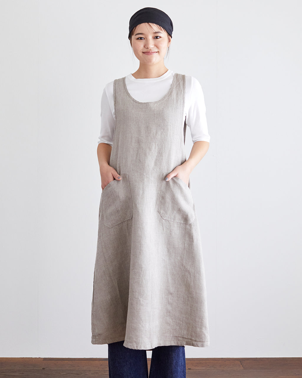 Linen Over Dress Apron: Natural Fog Linen Work Australia/NZ Linen Over Dress Apron: Natural Fog Linen Work Australia/NZ