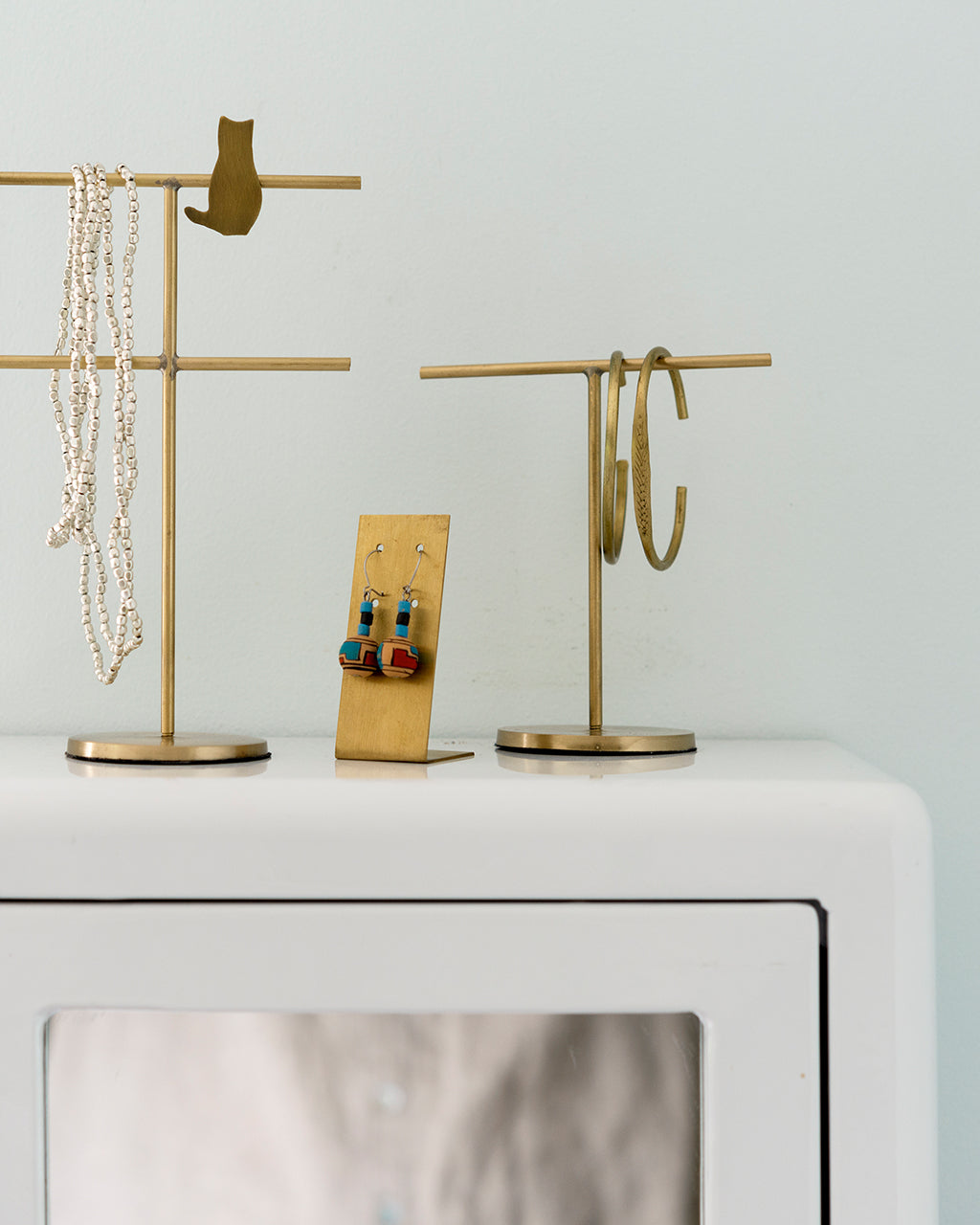 Brass Accessory Stand: Small