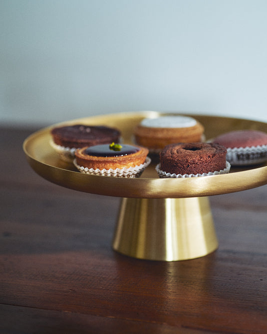 Brass Cake Stand: Medium