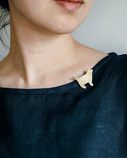 Cat Brass Brooch Oscar