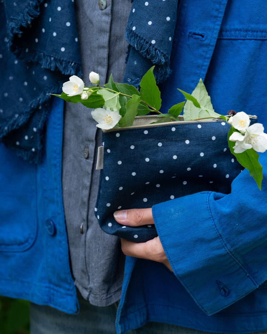 Chris Linen Pouch: Navy Dot