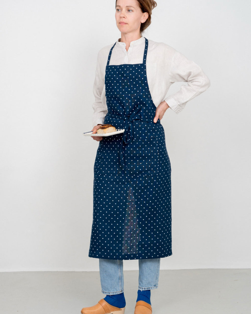 Linen Full Apron: Navy Dot