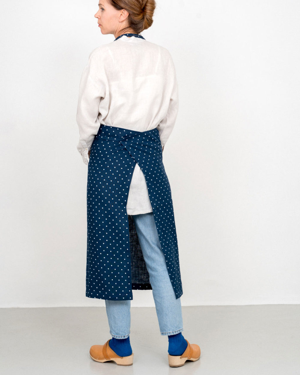 Linen Full Apron: Navy Dot