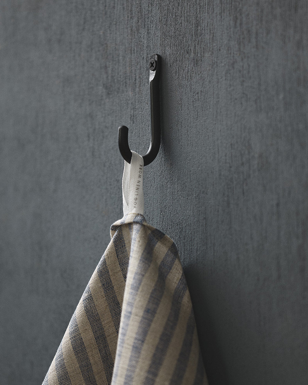 Iron Wall Single Hook