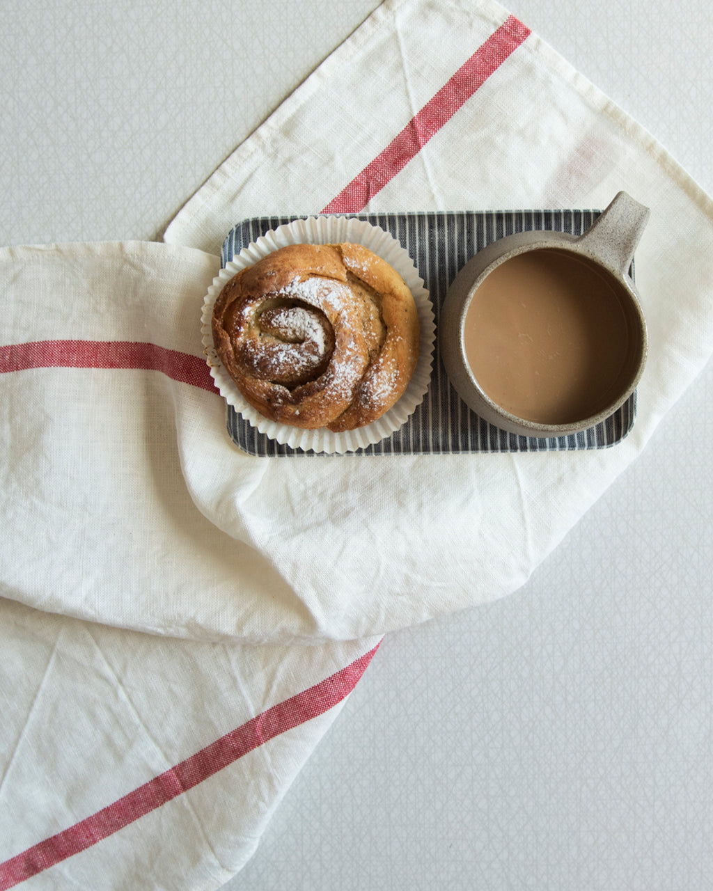 Thick Linen Tea Towel: White Red Stripe