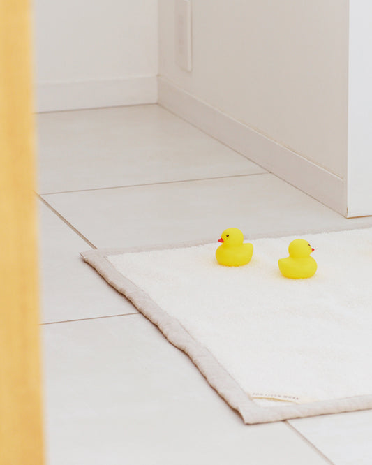 Linen Pile Bath Mat: White