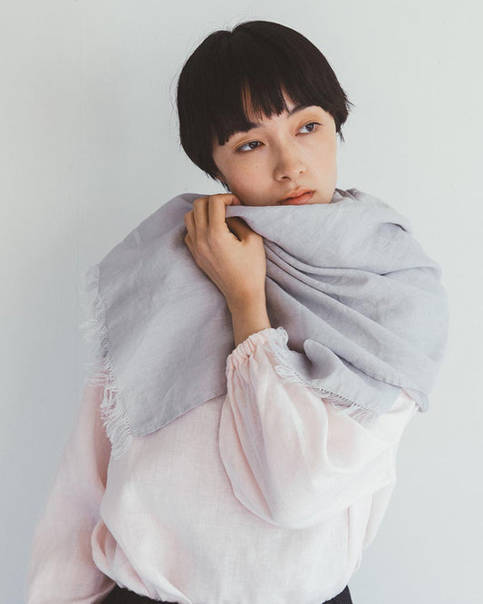 Roserie Scarf: Pigeon Grey
