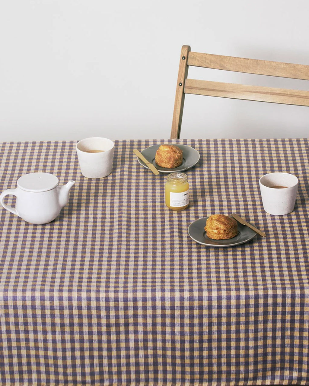Linen Table Cloth (L): Phil